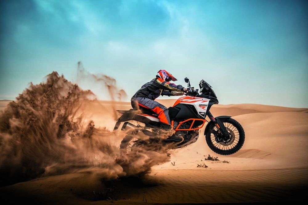 Туристический эндуро KTM 1290 Super Adventure R