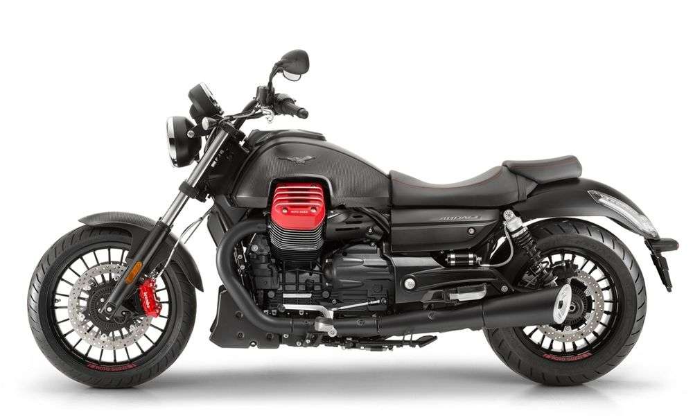 Круизер Moto Guzzi Audace Carbon