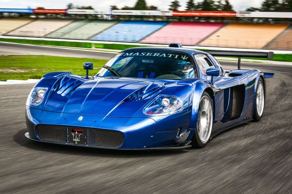 Тюнеры подготовили дорожную модификацию гоночного купе Maserati MC12