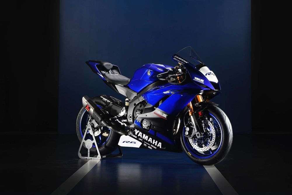 Гоночный суперспорт Yamaha YZF-R6