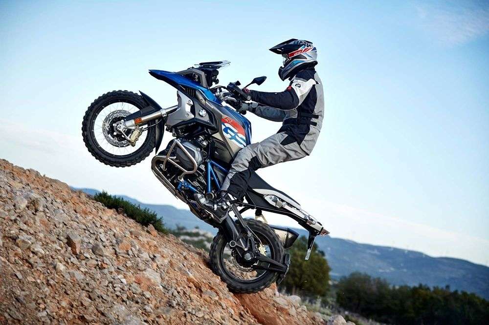 Обновленный турэндуро BMW R1200GS