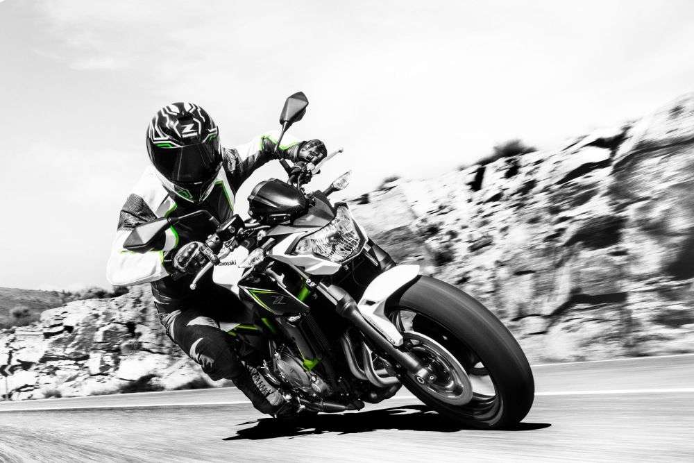 Нейкед Kawasaki Z650