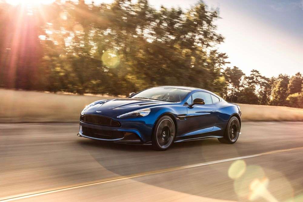У купе Aston Martin Vanquish появилась 600-сильная версия S