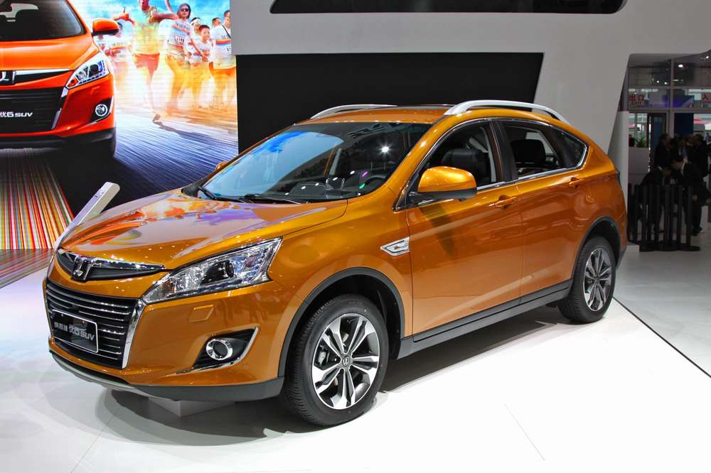 Автосалон в Пекине: представлен тайваньский кроссовер Luxgen U6 Turbo