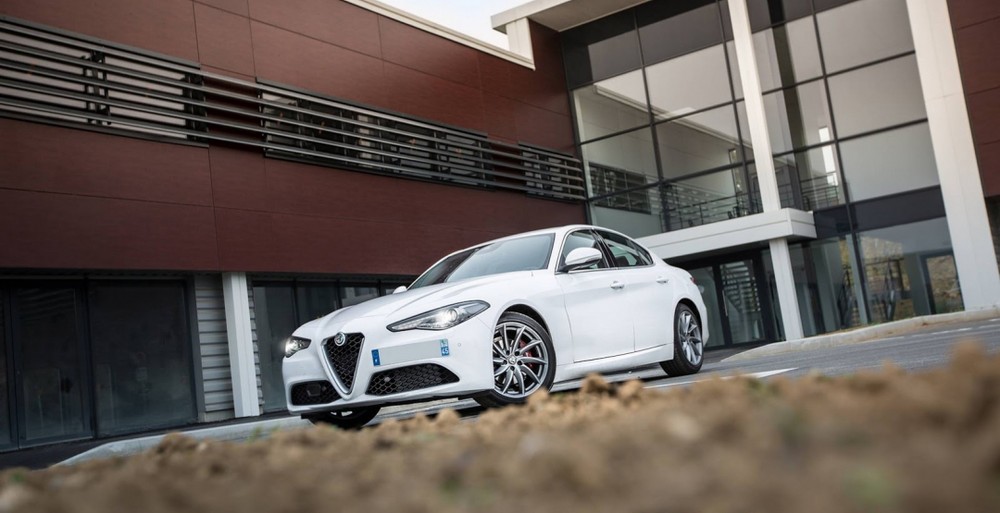 Дизельный вариант седана Alfa Romeo Giulia сделали мощнее