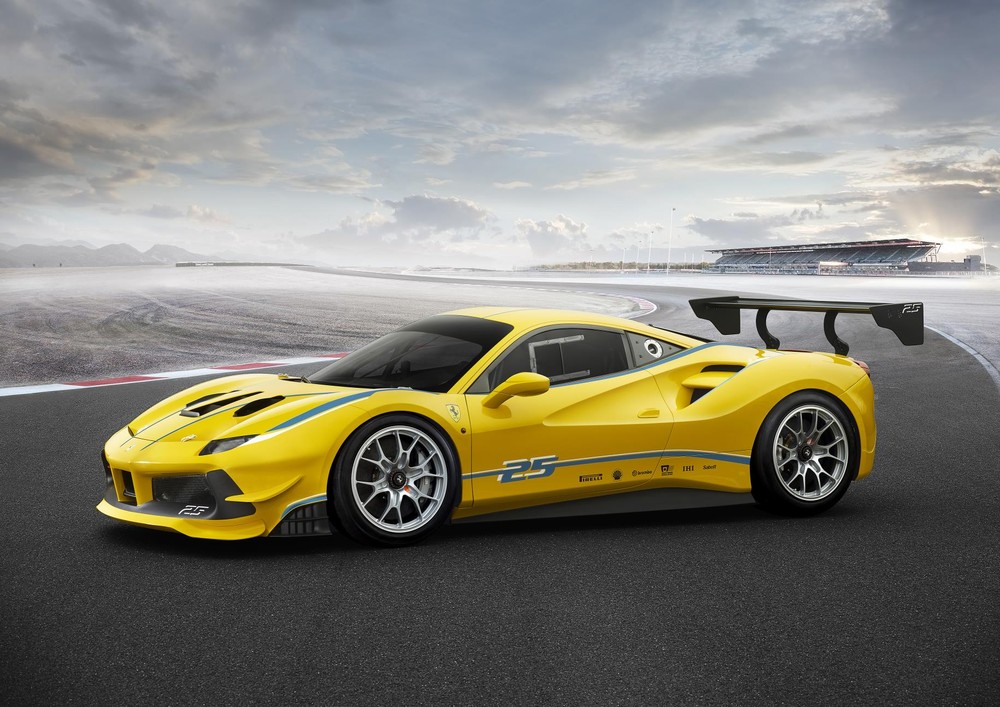 Монокубковый суперкар Ferrari 488 Challenge оснастили турбированным двигателем