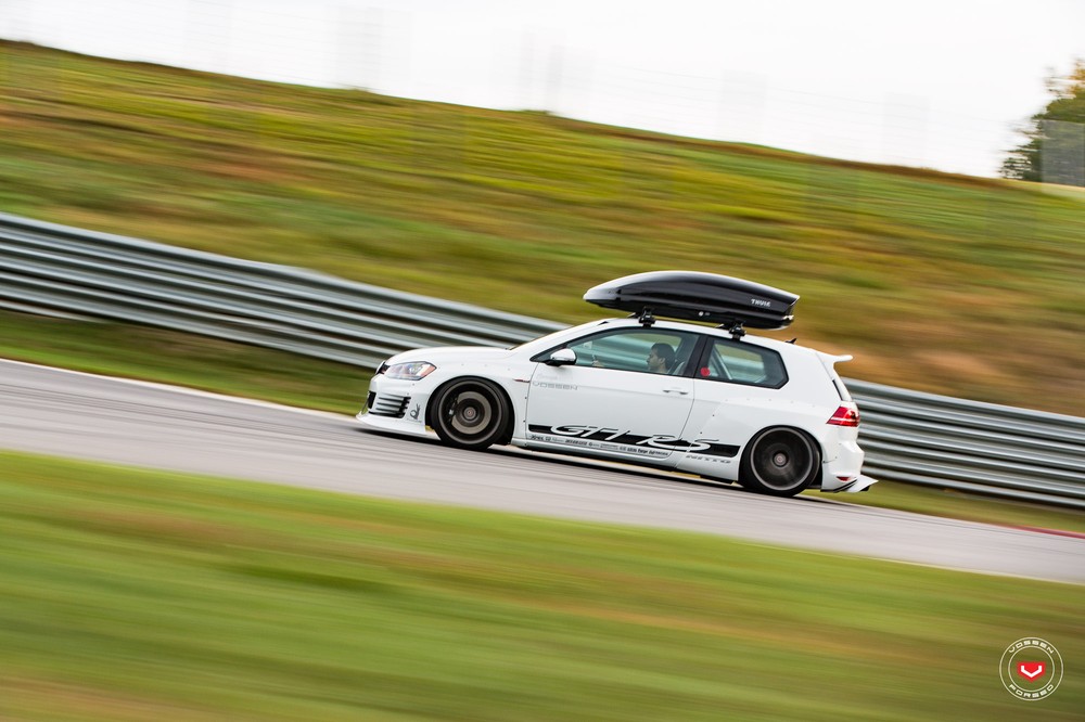 Volkswagen Golf GTI RS