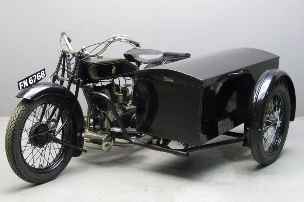 Старинный мотоцикл Matchless Model M/3