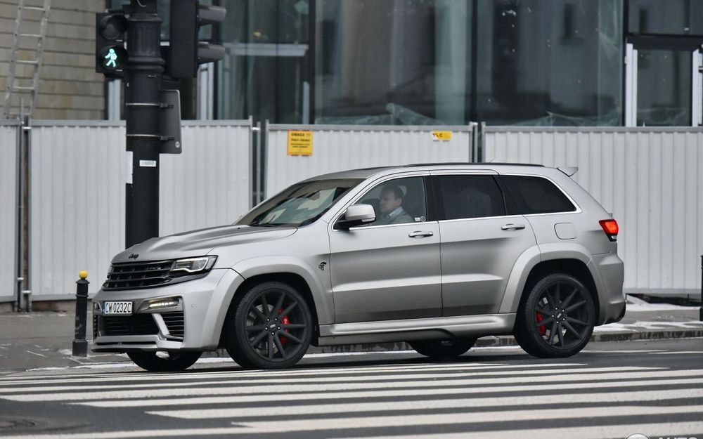 Внедорожник Jeep Grand Cherokee SRT8 Tyrannos