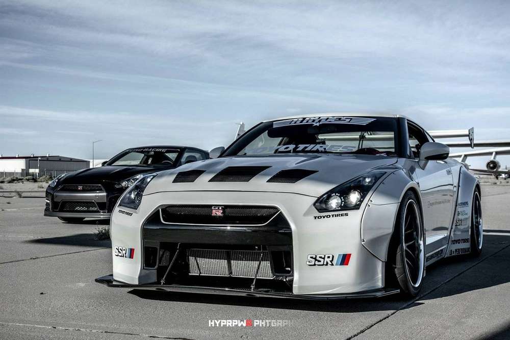 Liberty Walk снова оснастили Nissan GT-R обвесом