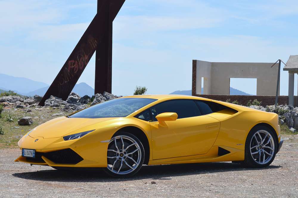 Lamborghini Huracan LP610-4: ураганный суперкар