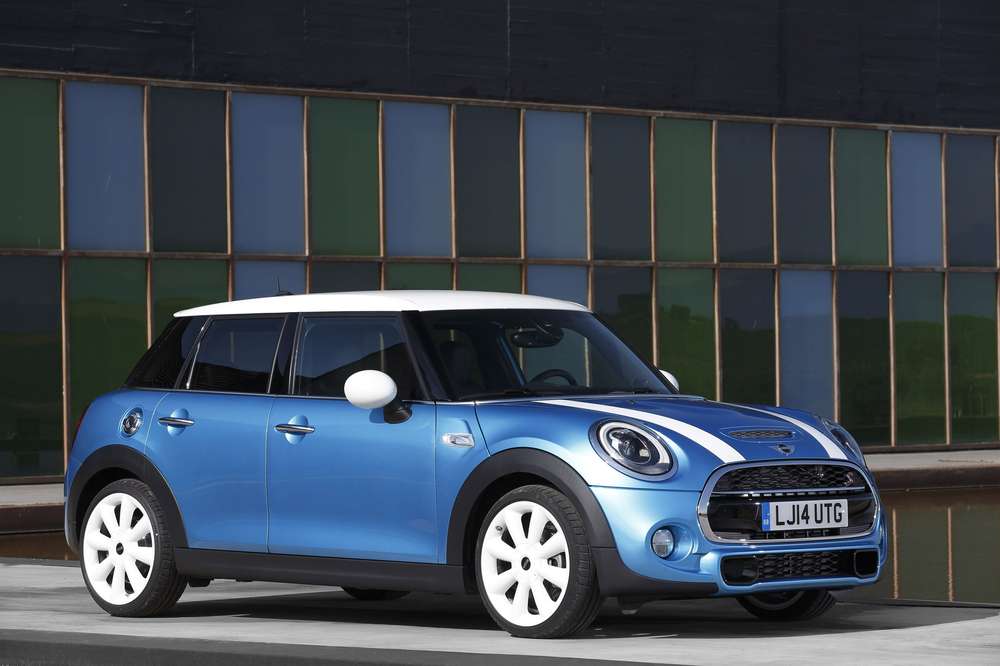 Стала известна информация о пятидверном Mini Cooper