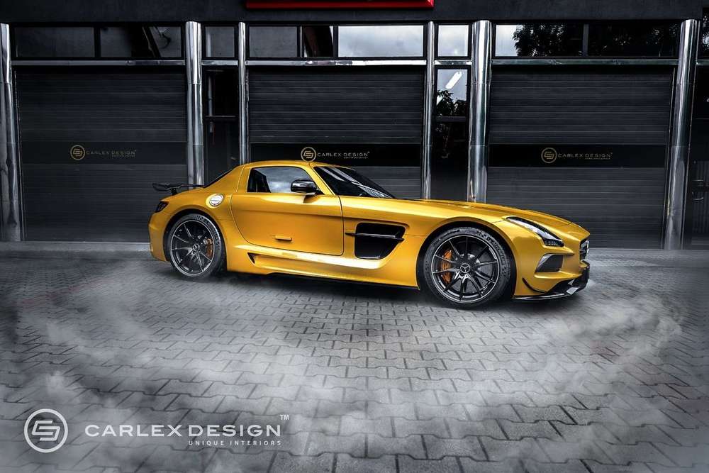 Доработка салона Mercedes SLS Black Series от Carlex Design