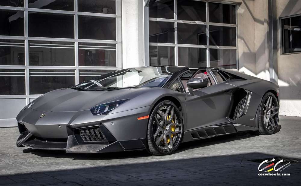 Персонализация Lamborghini Aventador Roadster