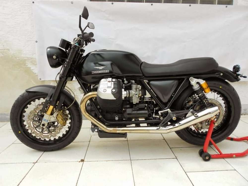 Moto Guzzi v7 Custom