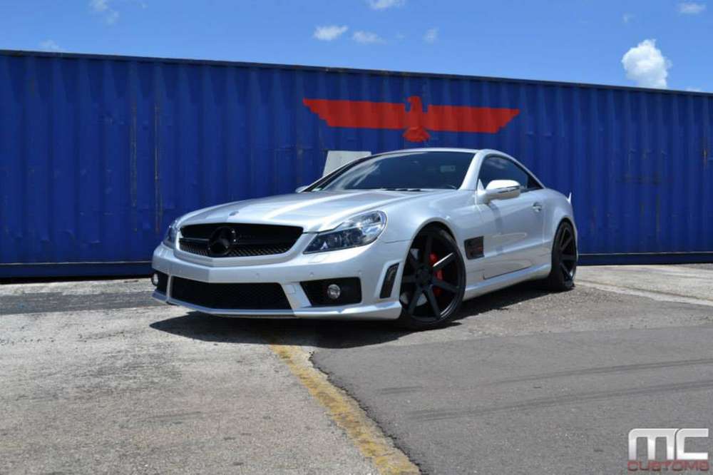 MC Customs Mercedes приняли на тюнинг Mercedes-Benz SL63 AMG