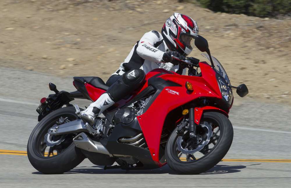 Honda CBR650F – универсальный во всех отношениях