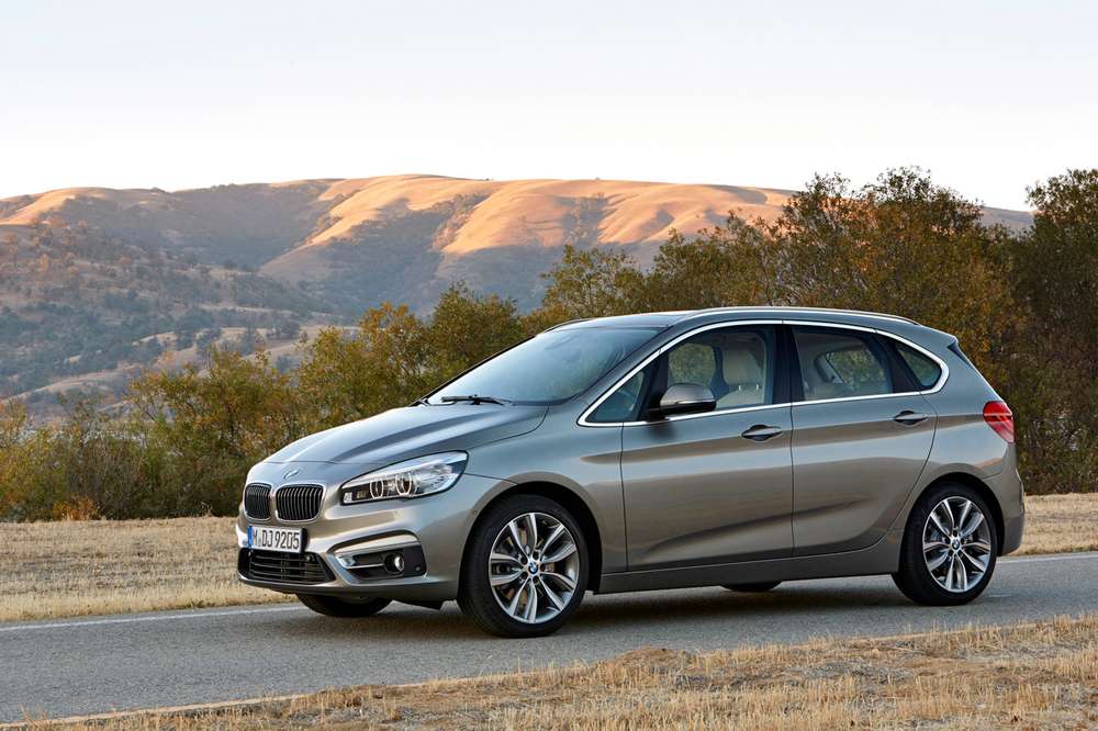 BMW 2-Series Active Tourer: баварские инновации