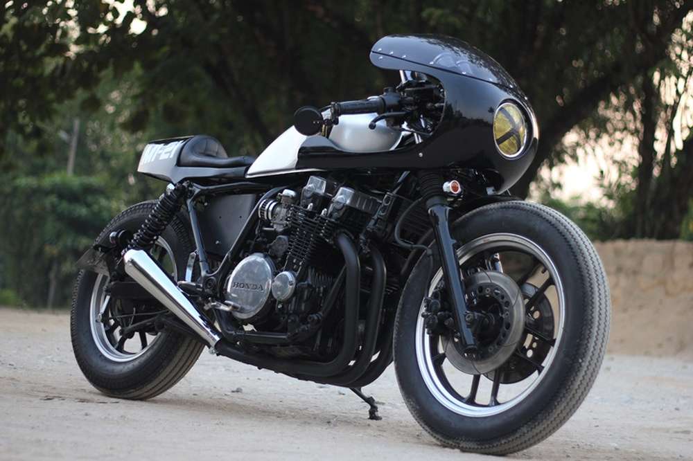 Honda s90 Cafe Racer