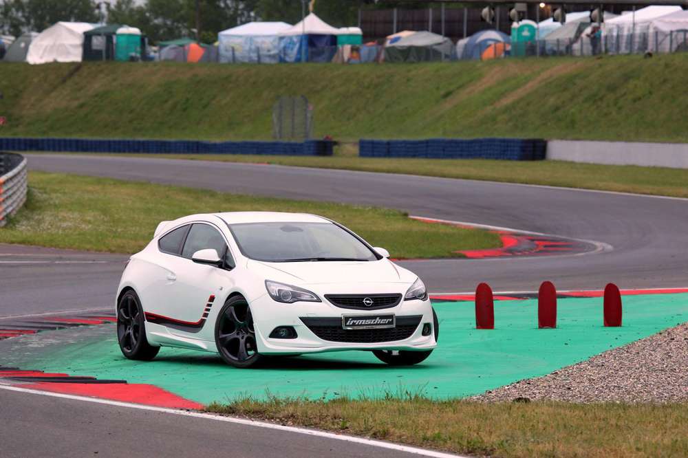 Opel Astra GTC Turbo i 1400: модифицированная версия от Irmscher
