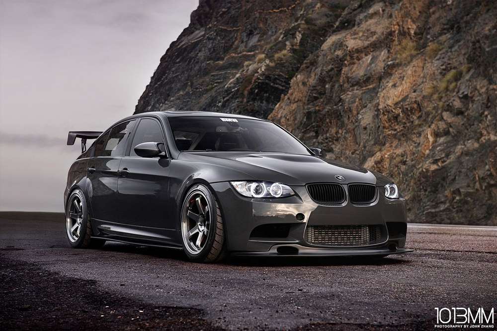 BMW 335i в кузове E90 стал готов к езде на треке