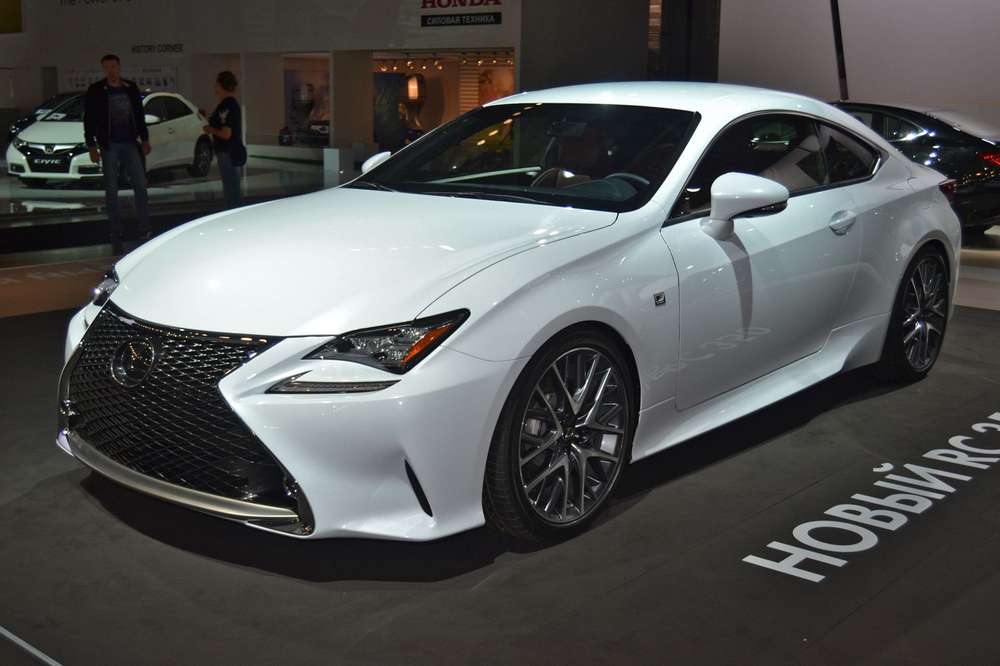 Спортивное купе Lexus RC: дорогое удовольствие