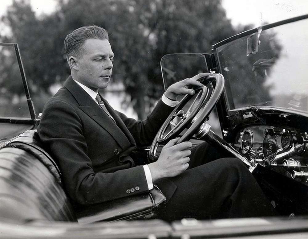 Эбнер Добл (1890 - 1961, США)