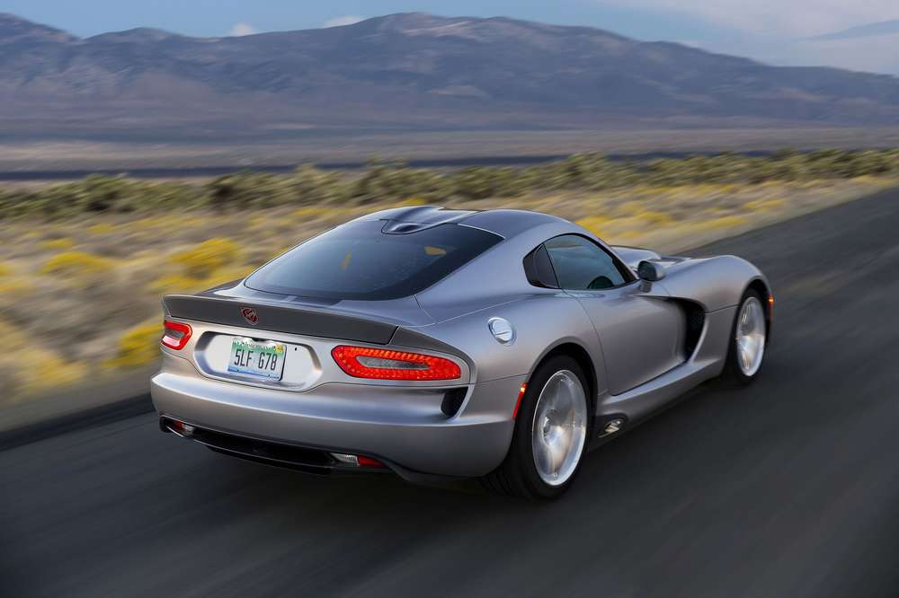 Dodge Str Viper GTS 2013