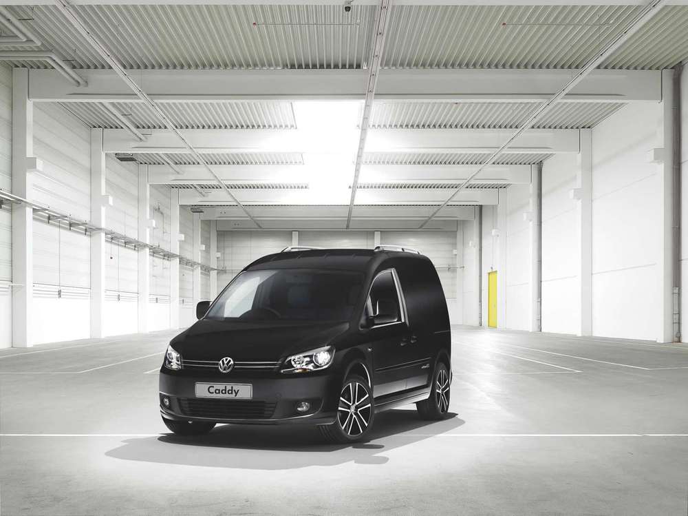 Volkswagen Caddy Black Edition: черный оригинал