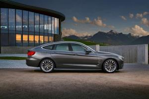 2016 BMW 330i Gran Turismo Luxury Line WW)