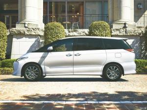2016 Toyota Estima/Previa