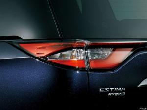 2016 Toyota Estima/Previa