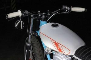 1999 Kawasaki W650 Tracker