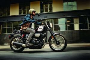 2017 Yamaha SCR950