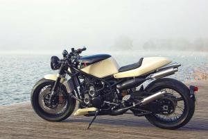 2016 Suzuki RG400 Gamma by Lazareth