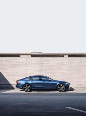 2016 Volvo S90 T6 R-Design