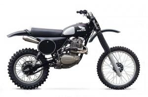 2016 Honda XL500 Malachi Crunch by Deus Japan