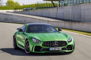 2016 Mercedes-AMG GT R