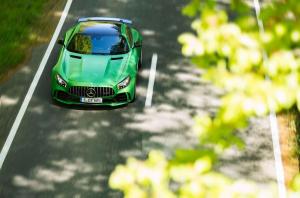 2016 Mercedes-AMG GT R
