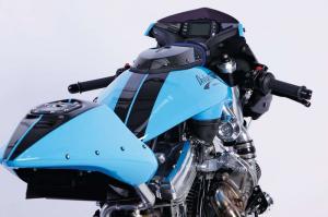 Avinton Collector Race R