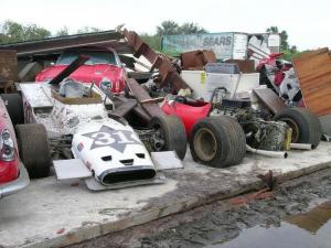 Коллекция классических Ferrari в сарае
