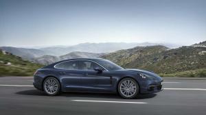 2016 Porsche Panamera 4S