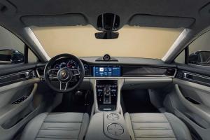 2016 Porsche Panamera Turbo