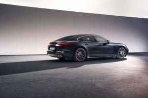2016 Porsche Panamera Turbo