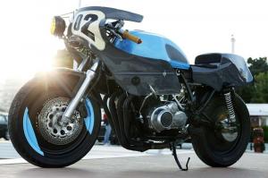 Кафе рейсер Monotronomo Suzuki GS850G Honey Rider