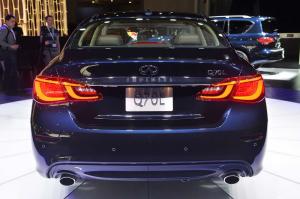 2015 Infiniti Q70L