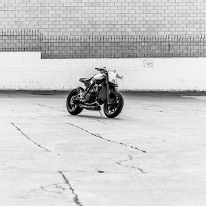 2016 KTM RC8 Scrappier by Deus Ex Machina