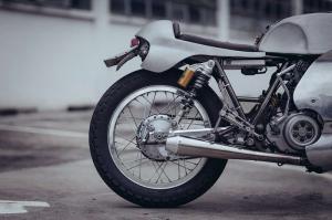 2016 Yamaha SR400 Sunmaster 14 by Omega Racer