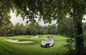 2016 Mercedes-Benz Style Edition Garia Golf Cart