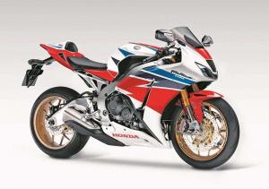 Новый Honda CBR1000RR Fireblade 2017: больше мощности, меньше веса